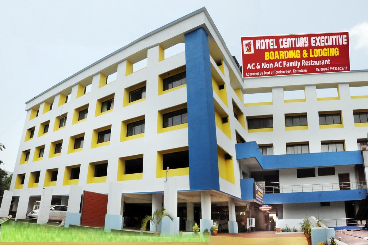 Hotel Century Executive Udupi Exteriér fotografie